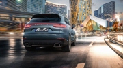 Porsche Cayenne 2018: Tinh tế, thể thao và ấn tượng hơn