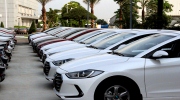Ô tô nhập1 tỷ giảm hơn 200 triệu: Xe nội địa quyết liệt xuống giá