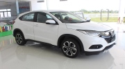 Honda HR-V đồng loạt đổ về đại lý, không kèm "lạc" mà còn được tặng thêm đồ chơi