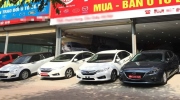 Ôtô cũ "đại hạ giá" nhưng vẫn ế ẩm đợi tết