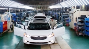 Mazda, Hyundai quyết làm lớn, tỷ phú Vượng mạnh tay đổ tiền