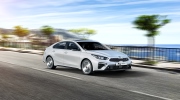 Kia Cerato ra mắt phiên bản GT giá từ 517 triệu – đối thủ của Honda Civic RS