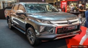 Mitsubishi Triton ra mắt VGT AT Premium giá 769tr: trang bị tốt hơn, giá tăng nhẹ