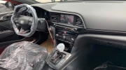 Lộ ảnh nội thất Hyundai Elantra Sport 2019 sắp ra mắt tại Việt Nam