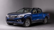 Nissan Navara mới giảm giá 36 triệu đồng