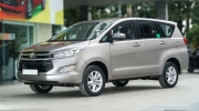 Toyota Innova giảm giá “sốc” lên đến 120 triệu, Xpander liệu có lao đao