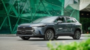 Mua Toyota Corolla Cross cần trả 30-70 triệu đồng phụ kiện
