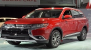 Mitsubishi Outlander 2.0 CVT hay Kia Sorento GAT 2WD?