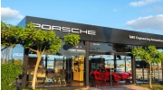 Porsche ngày càng cởi mở với hình thức showroom mới