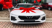 Xôn xao VinFast Lux A2.0 được ưu đãi cả trăm triệu đồng tại đại lý