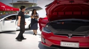 Người Trung Quốc yêu thích đặc biệt với Tesla