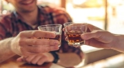 Uống rượu sau bao lâu mới hết nồng độ cồn?