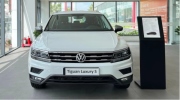 Khó cạnh tranh Mercedes GLB, VW Tiguan 2023 giảm giá 100 triệu đồng để tìm khách