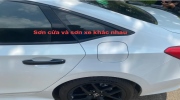 Đại lý Honda sơn lại cửa sau Civic mới rồi bán cho khách