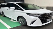 Đại lý tư nhân nhận cọc Toyota Alphard 2024: Giá hơn 4 tỷ, giao tháng 11