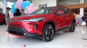 Sờ tận tay Toyota Corolla Cross 2024 tại đại lý để giải đáp cho những thắc mắc