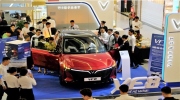VinFast bán gần 100.000 xe tại Việt Nam sau 5 tháng đầu năm, vượt xa Toyota, Hyundai