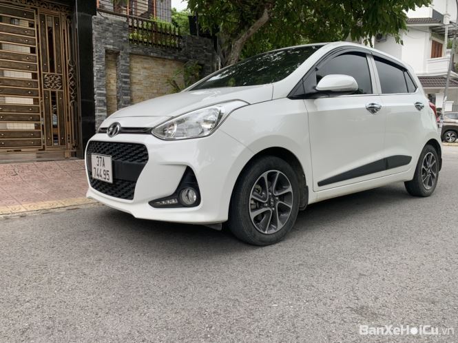 Hyundai i10 2011 giá 350 triệu đồng có nên mua  Blog Xe Hơi Carmudi