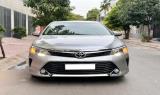 Bán Toyota Camry 2.0E 2017 cũ